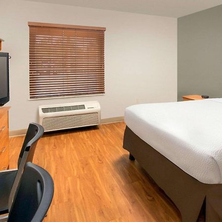 Woodspring Suites Akron Portage Lakes Exterior photo