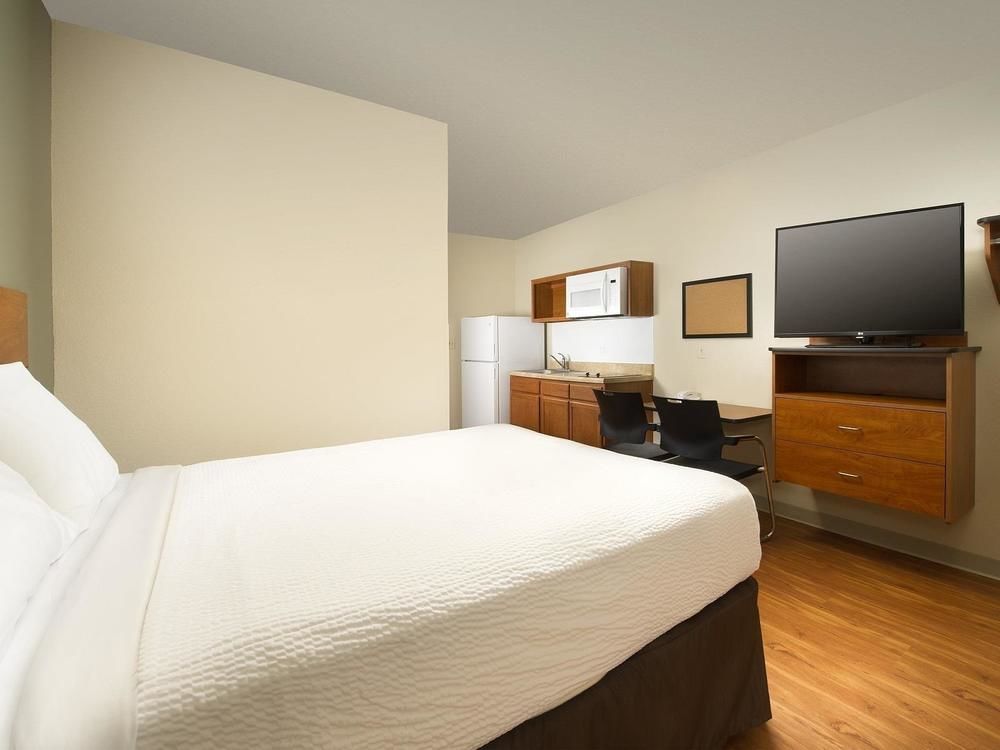 Woodspring Suites Akron Portage Lakes Exterior photo